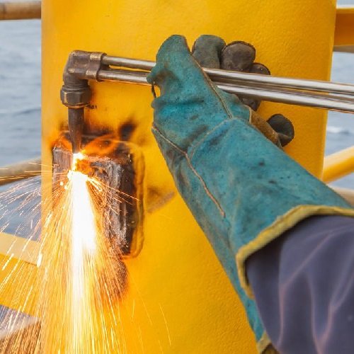 Welding Hand Gloves for Sale in UAE